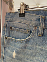 Load image into Gallery viewer, Distressed Denim Shorts