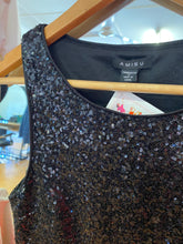 Load image into Gallery viewer, Sequinned Tank Top with Flared Bottom