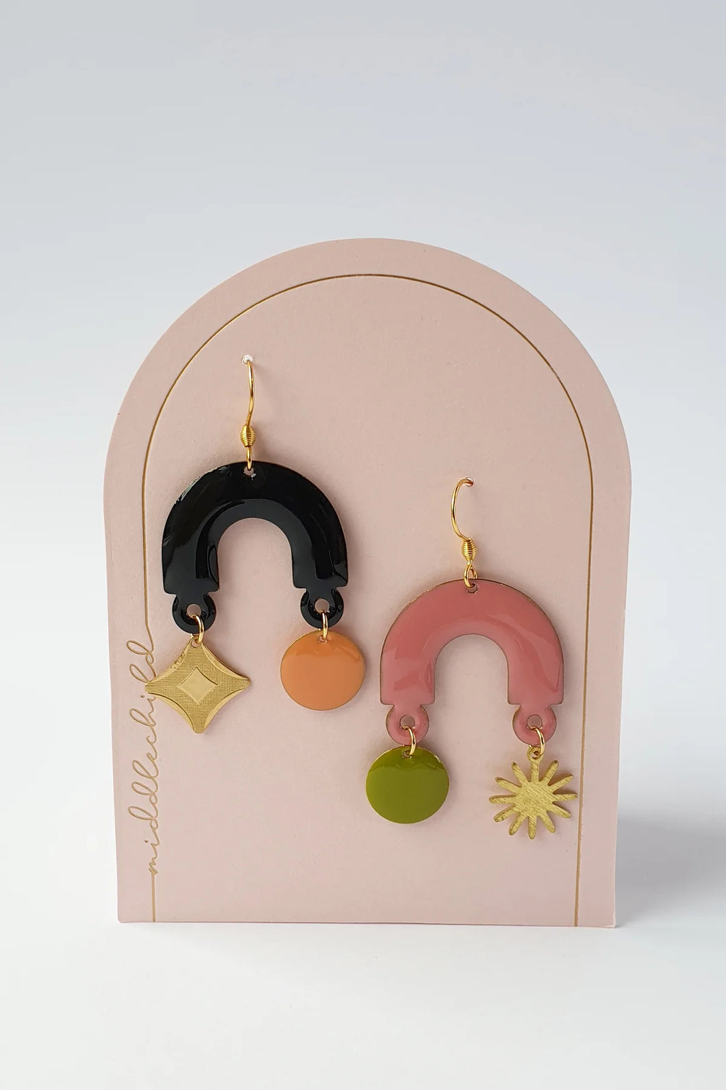 Middle Child Earrings - Confection - Black/Pink - MC0723-011