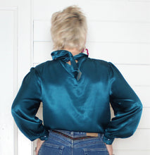 Load image into Gallery viewer, 80&#39;s teal green office style top with bow neck feature