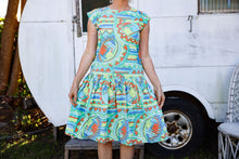 Load image into Gallery viewer, Low waist 80`s dress , Ken Done style print