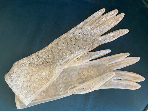 White Lace Gloves
