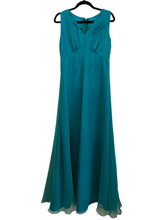 Load image into Gallery viewer, Teal Formal/Bridesmaid’s Dress