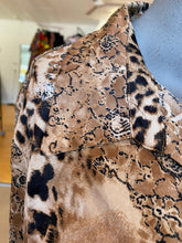Load image into Gallery viewer, Leopard Print Shirt